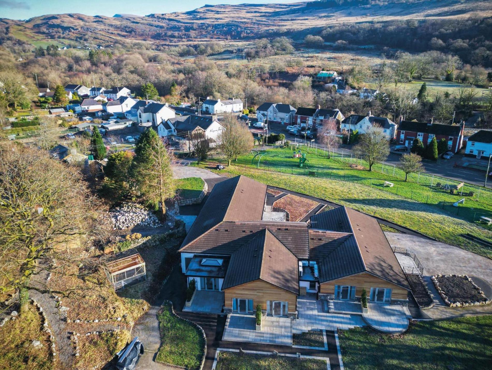 Suite 5 - Sleeping Giant Hotel - Pen Y Cae Inn Brecon Eksteriør billede